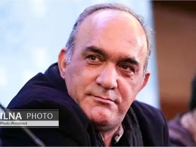 وزارتخانه‌های مسئول جلوی بیکاری و تعدیل نیروی کارگری را بگیرند