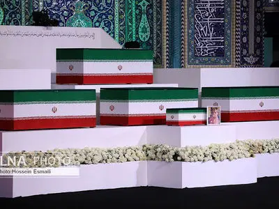 Aircraft Carrying Sacred Body of Martyred Leader of Islamic Revolution Lands in Najaf
