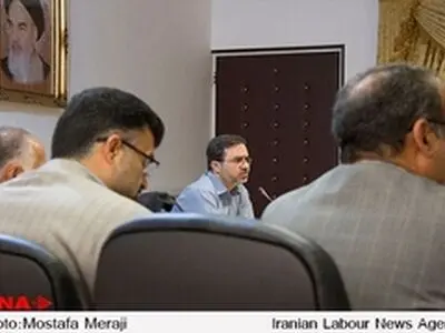 نتیجه بررسی استعفای شهردار قم در جلسه شورای شهر