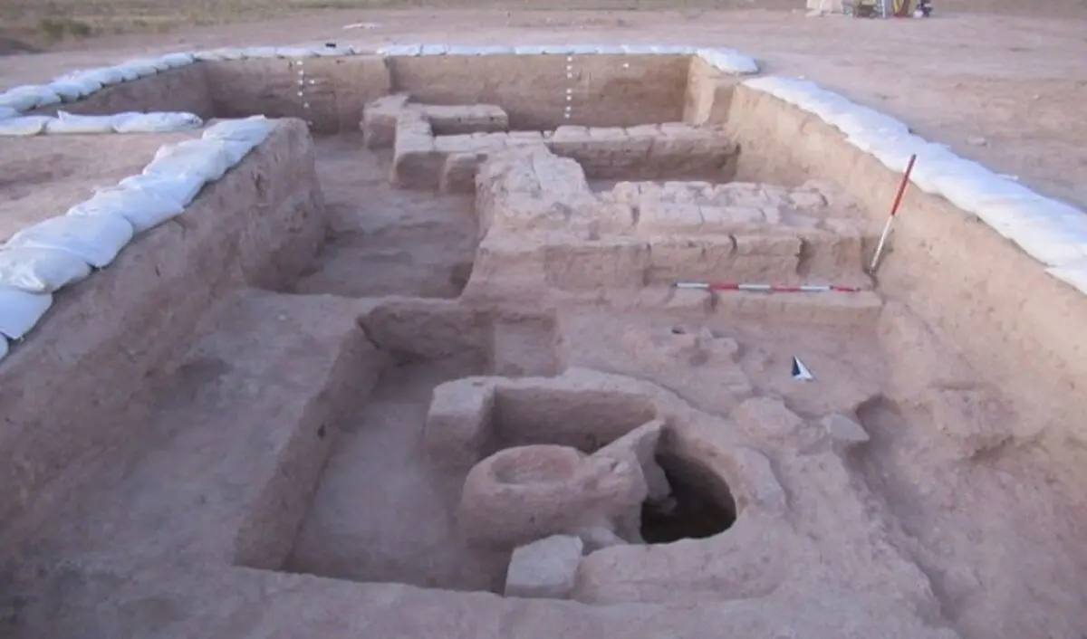 دژ نظامی ۲ هزار و ۷۰۰ ساله در محوطه تاریخی ریوی کشف شد