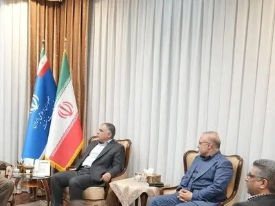 در بازسازی اماکن و تأسیسات آسیب‌دیده از بخش خصوصی توانمند در امور نفت و پتروشیمی استفاده شود