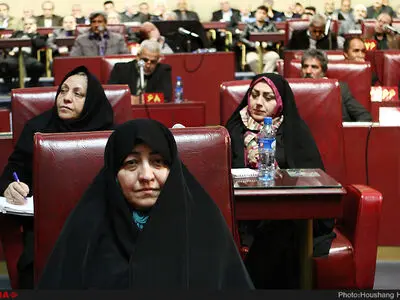 کارگران همچنان شرمنده خانواده‌هایشان هستند