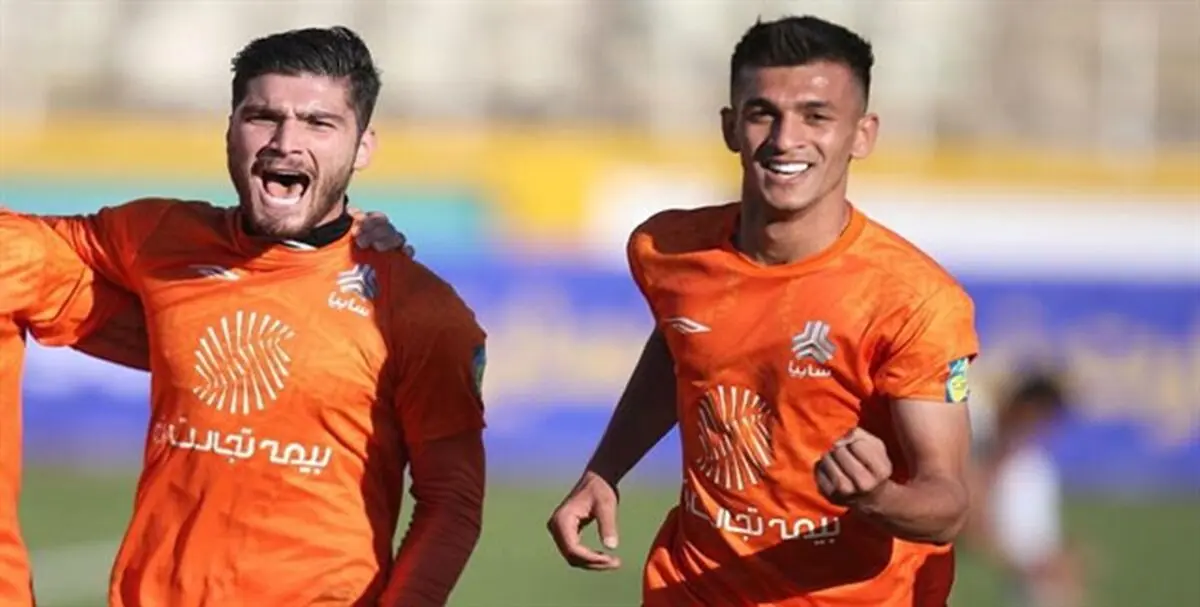 مهری  به استقلال خوزستان پیوست

