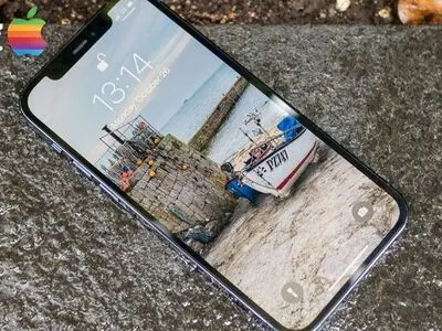 مقایسه صفحه نمایش آیفون 12 pro max و آیفون 11 pro max