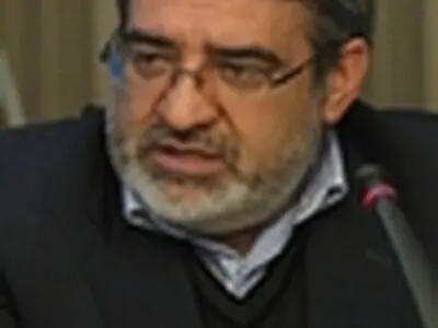 احقاق حقوق خانواده شهدا را وظیفه خود می‌دانیم
