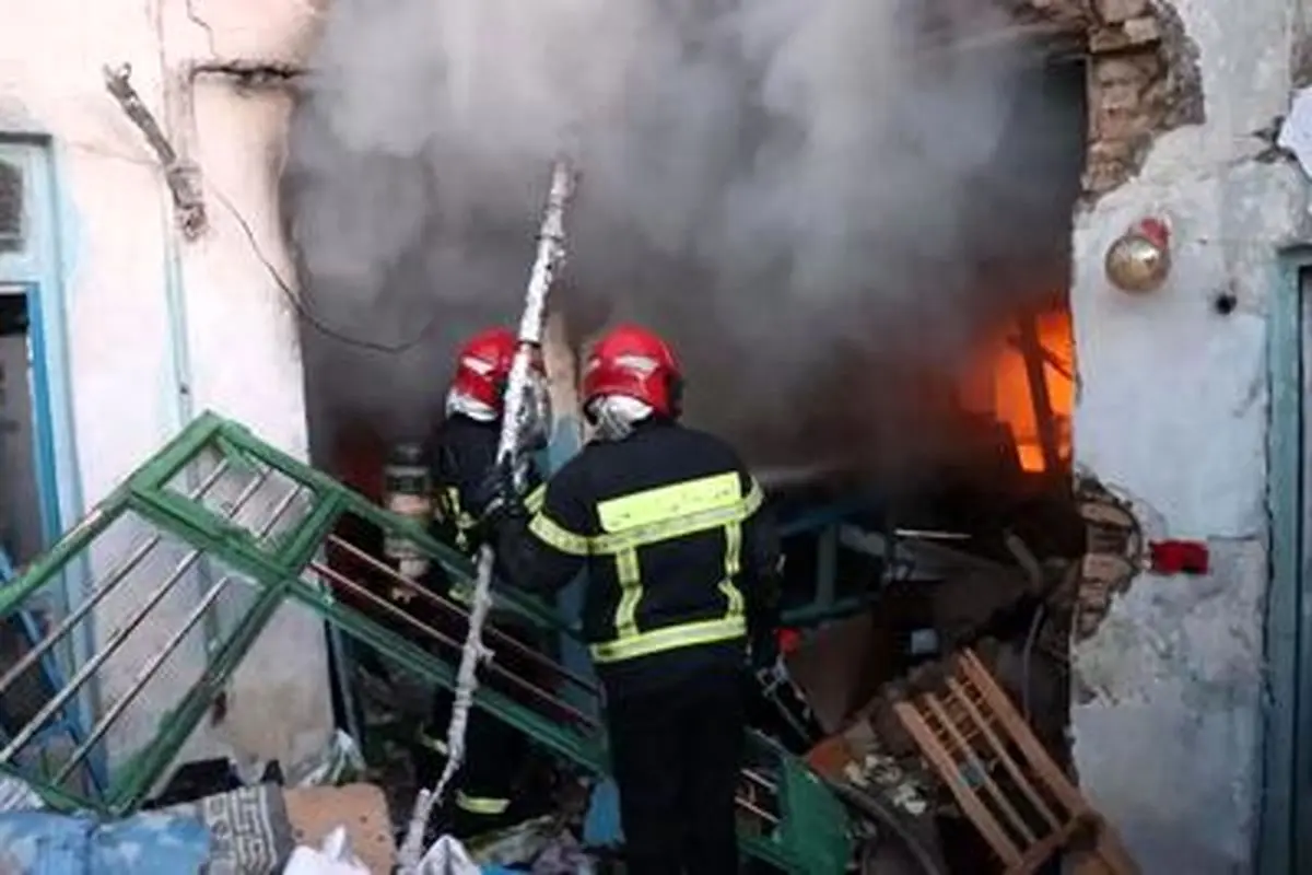 انفجار یک منزل مسکونی در کوی سجادیه (باغ خلج) شهر اراک