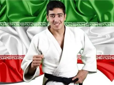 طلای آسیا بر گردن نابغه ایرانی؛ سبحان حکیمی قهرمان شد