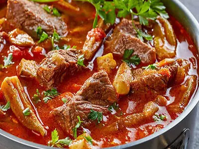 خورش بامیه اصیل؛ خوشمزه و مجلسی 