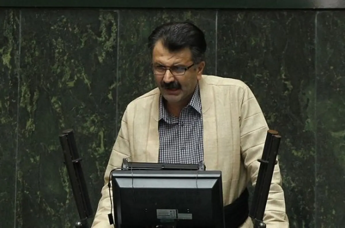 معلمان با حداقل‌ها و در سختی زندگی می‌کنند/ آموزش و پرورش ژنرال می‌خواهد