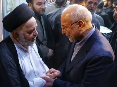 حضور قالیباف در مراسم ختم همسر آیت‌الله سیستانی در قم