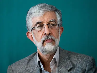 حداد عادل امشب به تهران ۲۰ می‌آید 