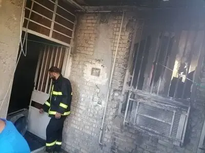 مهار آتش سوزی فروشگاه بزرگ موبایل در اردبیل