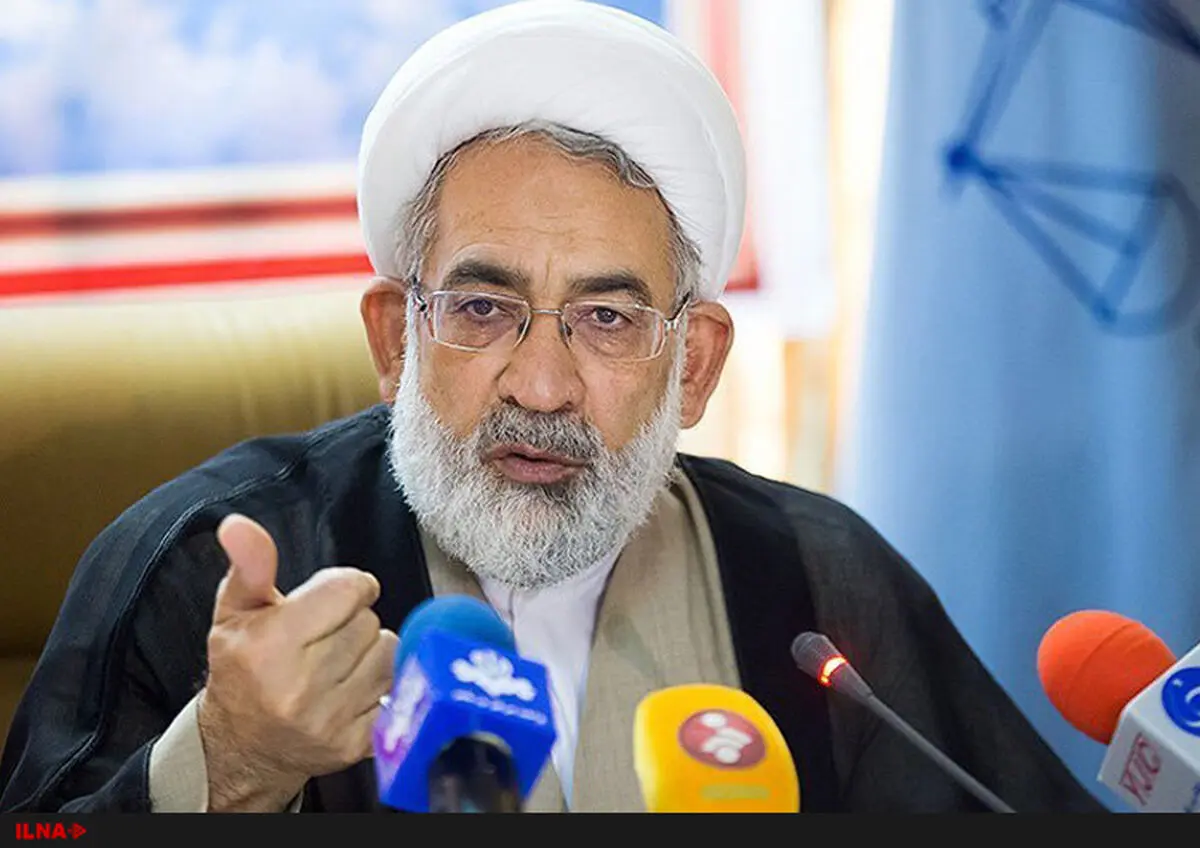رعایت وحدت و همدلی را می‌کنیم وگرنه برخورد با برخی مجالس و مقالات سخت نیست