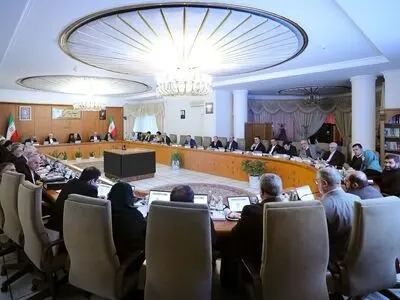 الحكومة الايرانية تصادق على الخطوط العريضة لمشروع قانون الموزانة العامة للعام القادم