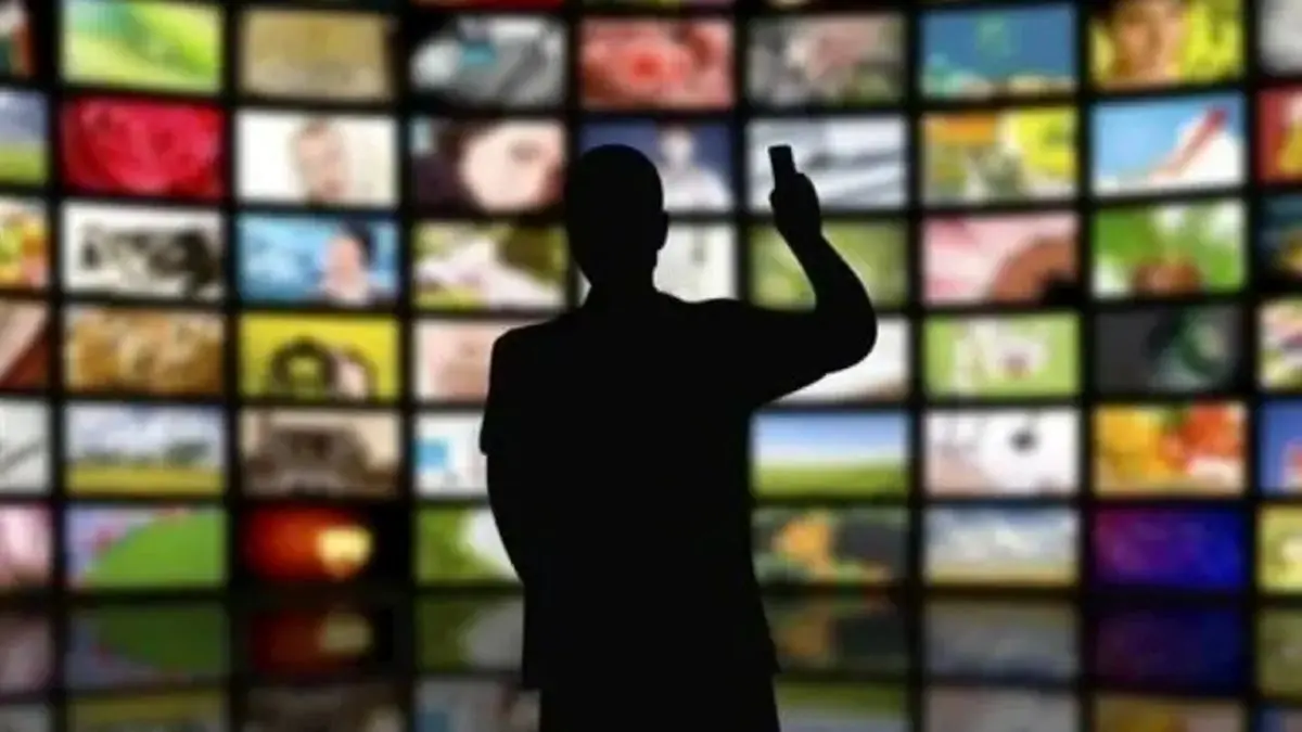 قانون محوری یا تعارض منافع