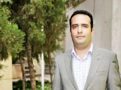 کسی نمی‌تواند منکر لزوم حمایت دولت از مردم شود/ درست عمل کردنِ دولت و بانک مرکزی نیازمند مطالعه علمی است