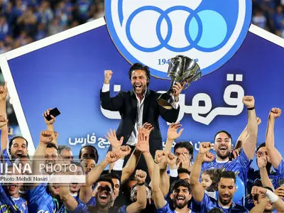 جشن قهرمانی تیم فوتبال استقلال
