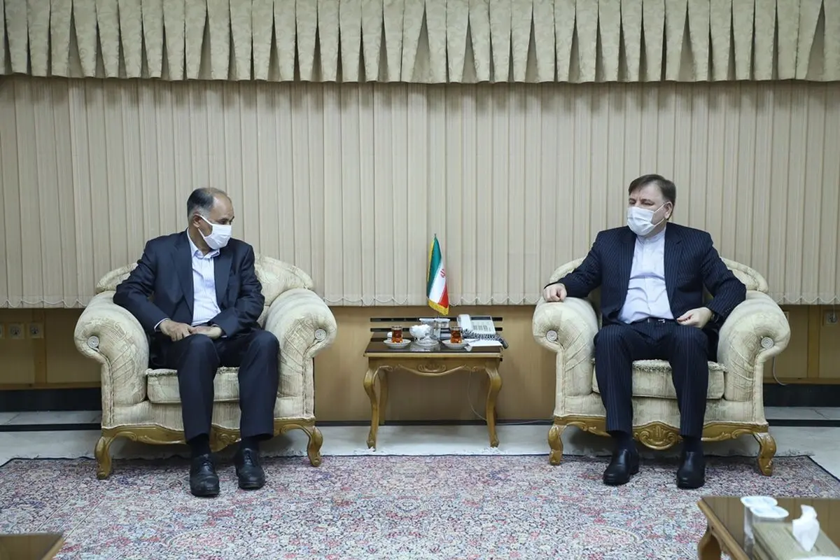 افتتاح همزمان طرح های مهارت آموزی و کارآفرینی در گیلان/تأکید استاندار بر برنامه ریزی برای مهارت آموزی از طریق روش های نوین 