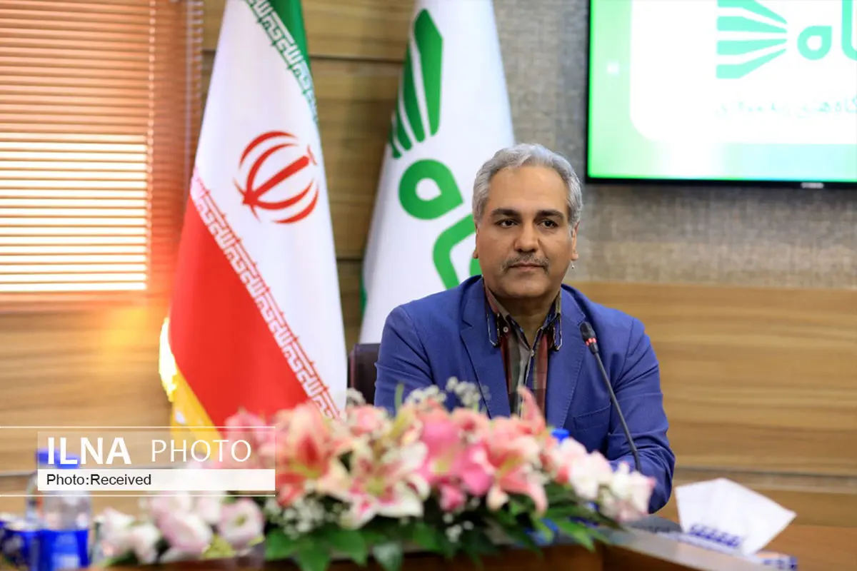 مهران مدیری با «شیش ماهه» به تلویزیون برمیگردد