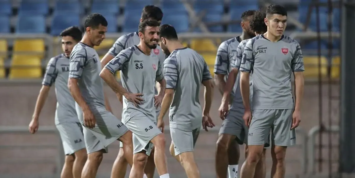 میهمان ویژه در آخرین تمرین پرسپولیس پیش از دیدار با فولاد