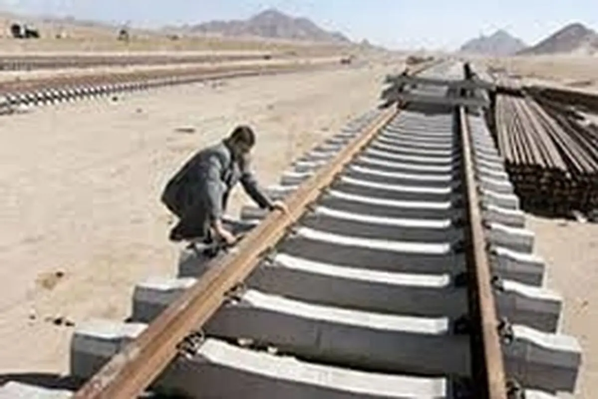 رفع مشکلات ترافیکی و پروژه های نیمه تمام ریلی اولویت معاونت عمرانی وزارت کشور