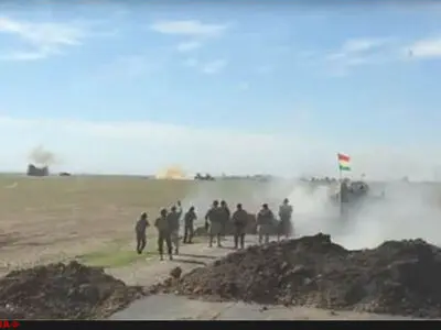 فیلم/انفجار خودروی انتحاری داعش در فرودگاه «تلعفر» عراق