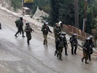 ۱۶ فلسطینی دیگر در کرانه باختری اشغالی بازداشت شدند