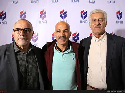 رشیدی: استقلال حداقل سهمیه را کسب کند/ اسماعیلی اگر توپ را قِل هم می‌داد داخل دروازه می‌رفت