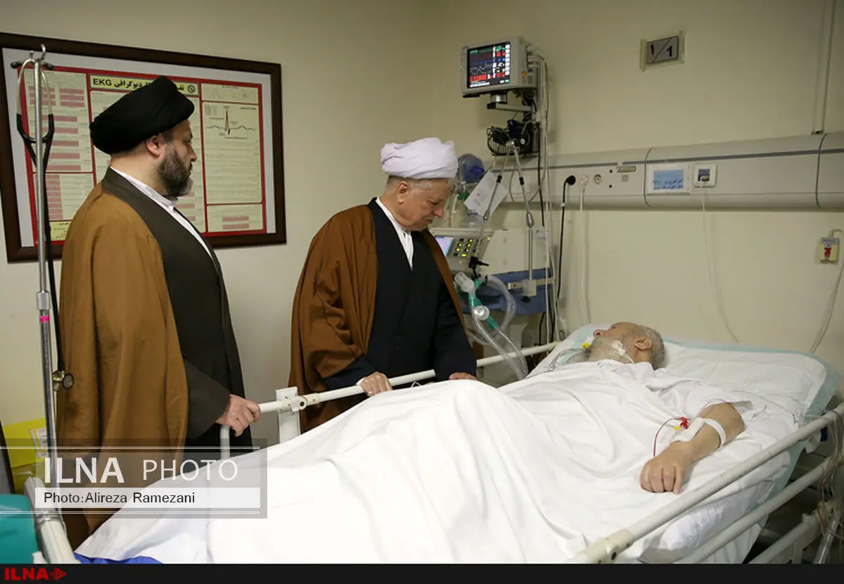 رئیس مجمع تشخیص مصلحت نظام از آیتالله موسوی اردبیلی عیادت کرد