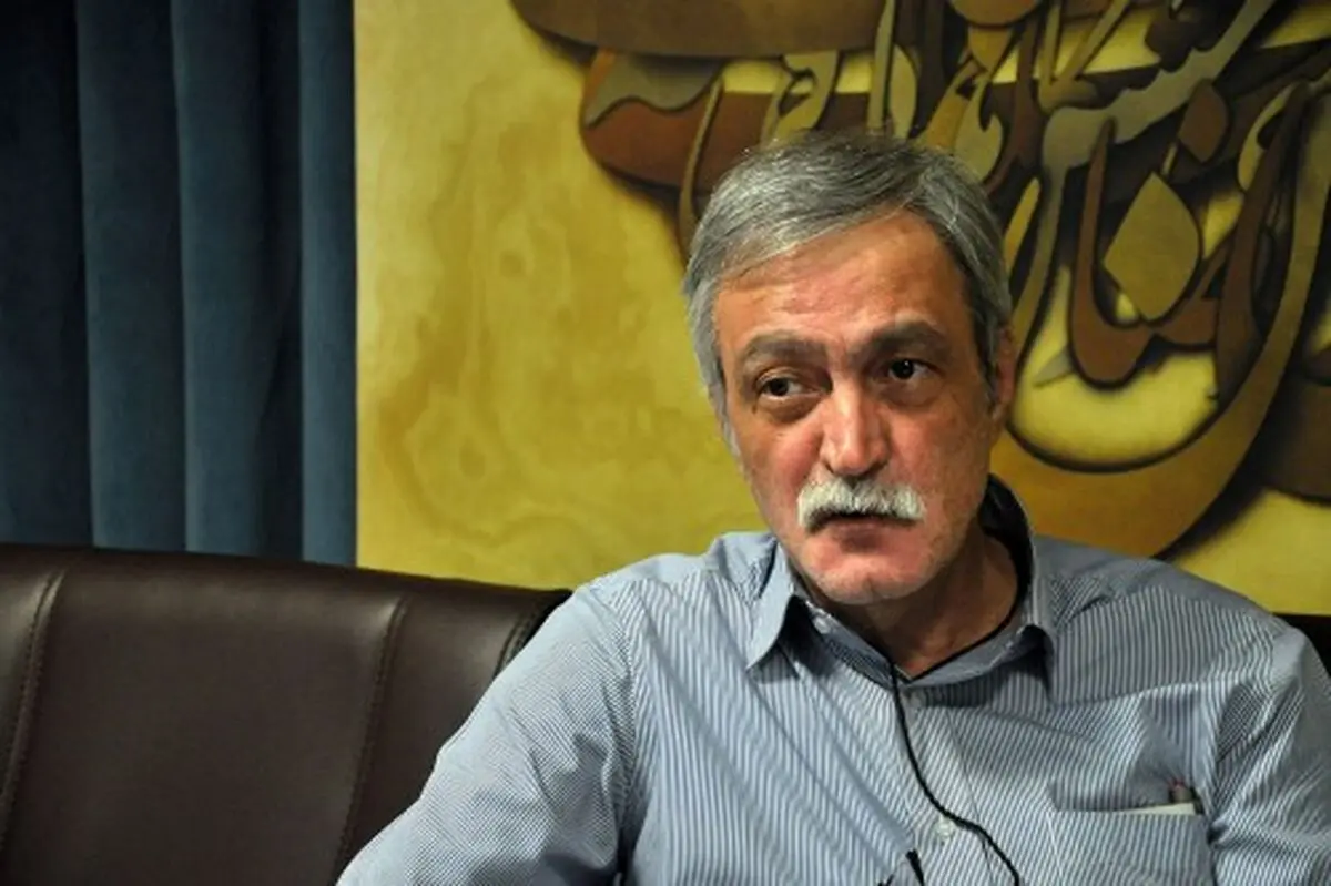 دموکراسی در ایران دچار بحران است/ پوپولیسم پایگاهی قوی دارد