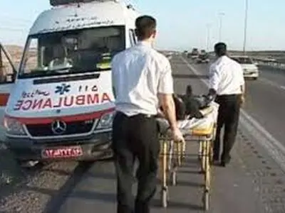 ضرب و شتم دو مامور اورژانس ساوه توسط چند فرد ضارب