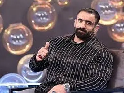 فیگور هادی چوپان پیش از مشهور شدن 