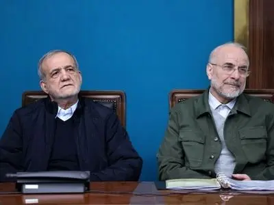 الرئیس بزشکیان: ينبغي إيجاد الحلول المناسبة للتعامل مع المطالب والاحتجاجات الشعبية