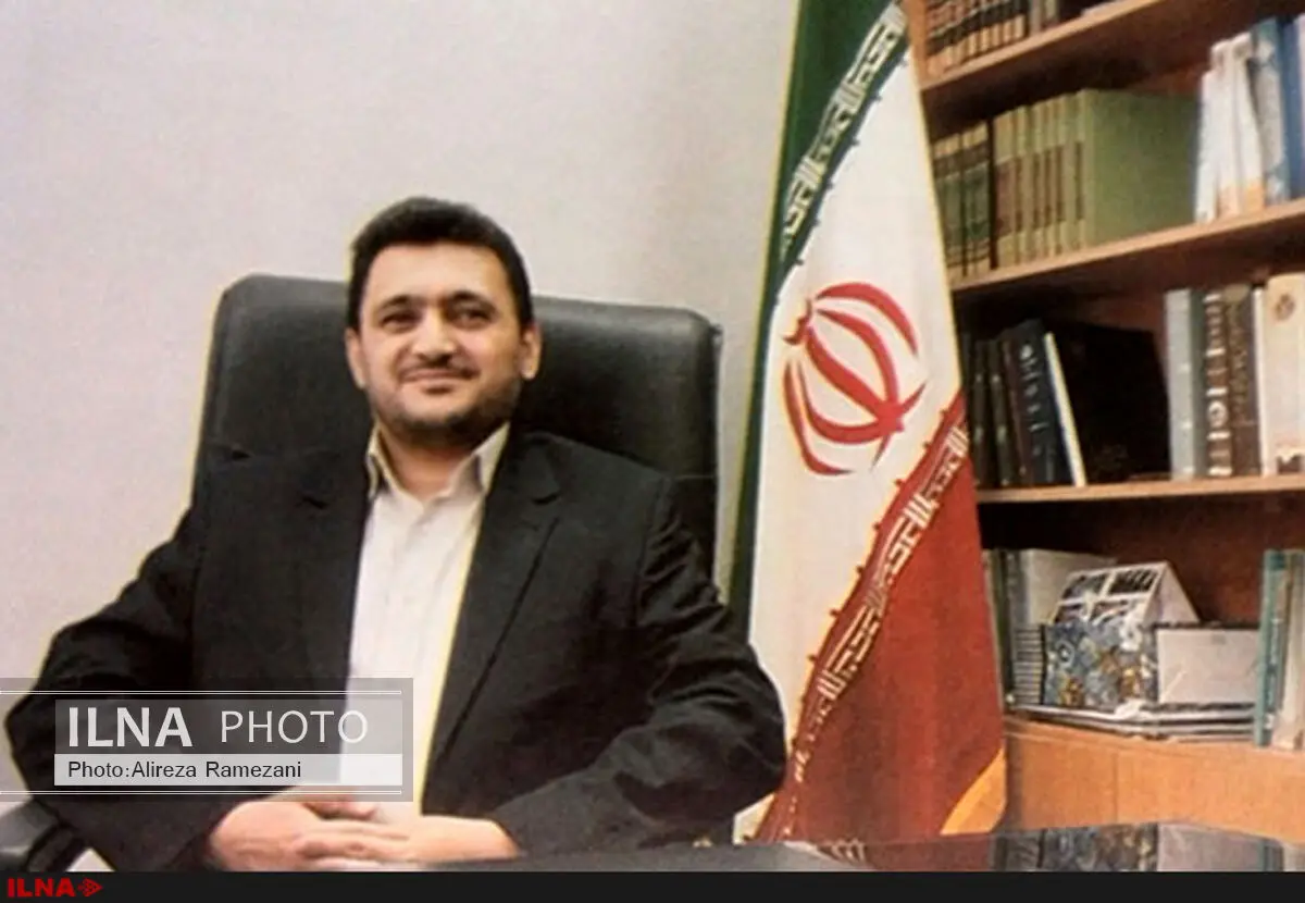 پرداخت پاداش ۹۰۰ میلیون تومانی در دولت اول احمدی‌نژاد/ضرورت رسیدگی به حقوق‌های نامتعارف در کمیته امداد 