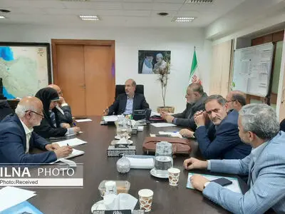 چالش‌های منابع آبی قزوین در دیدار با وزیر نیرو بررسی شد