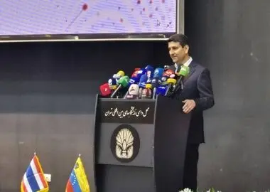 شرکت‌های ایرانی در حوزه هوش مصنوعی ظرفیت بسزایی دارند/ پایداری ارتباطات با وجود آسیب به سایت‌ها