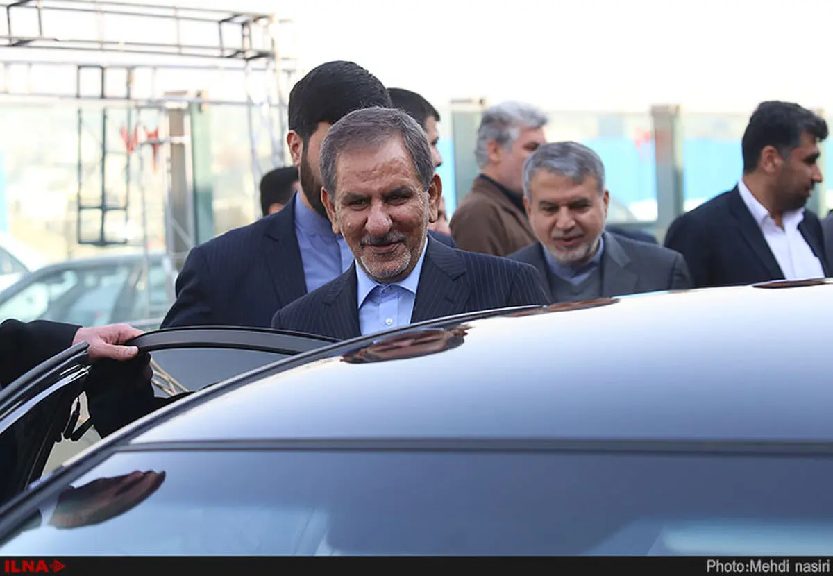 بازدید معاون اول رییس‌جمهور از راه آهن قزوین ـ‌ رشت