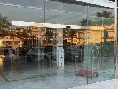 درب اتوماتیک ندارید؟ مشکلی نیست ! یک خرید عالی را تجربه کنید!