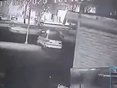 لحظه‌ی ترور شهدای پلیس راهور دیشب ریگان کرمان + فیلم