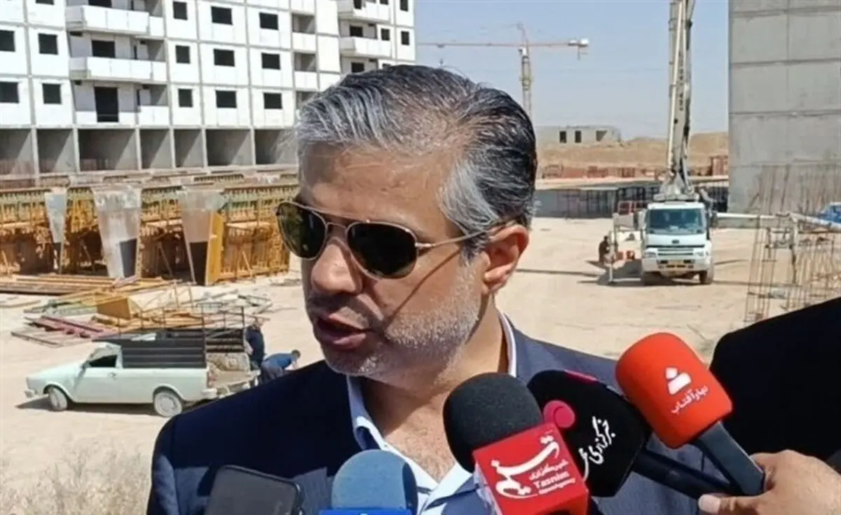 برگزاری مانور ترکیبی تمام عیار «اقتدار آفتاب» در منطقه کوکبیه شهرستان شازند / سناریوی وقوع زلزله‌ای با قدرت 6.4 ریشتر