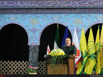 ملت ایران توانست همه زخم های ناشی از فتنه را ترمیم کند/ آمریکا هنر شکست خوردن را آموخته است