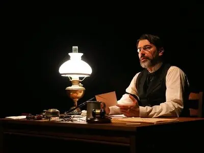 ماتریوشکا به تماشاخانه پالیز می‌رود