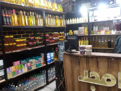 «کامجد» پیشگام در تولید روغن‌های طبیعی و فرآورده‌های کنجدی در ایران