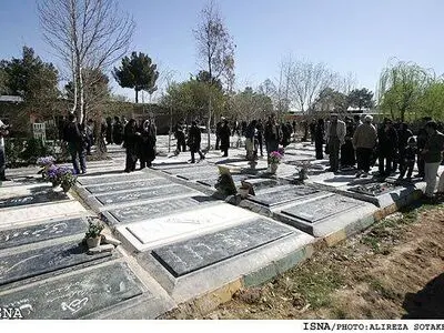 ممنوعیت ورود خودروهای شخصی به آرامستان در پنجشنبه غریبان و آخرسال
