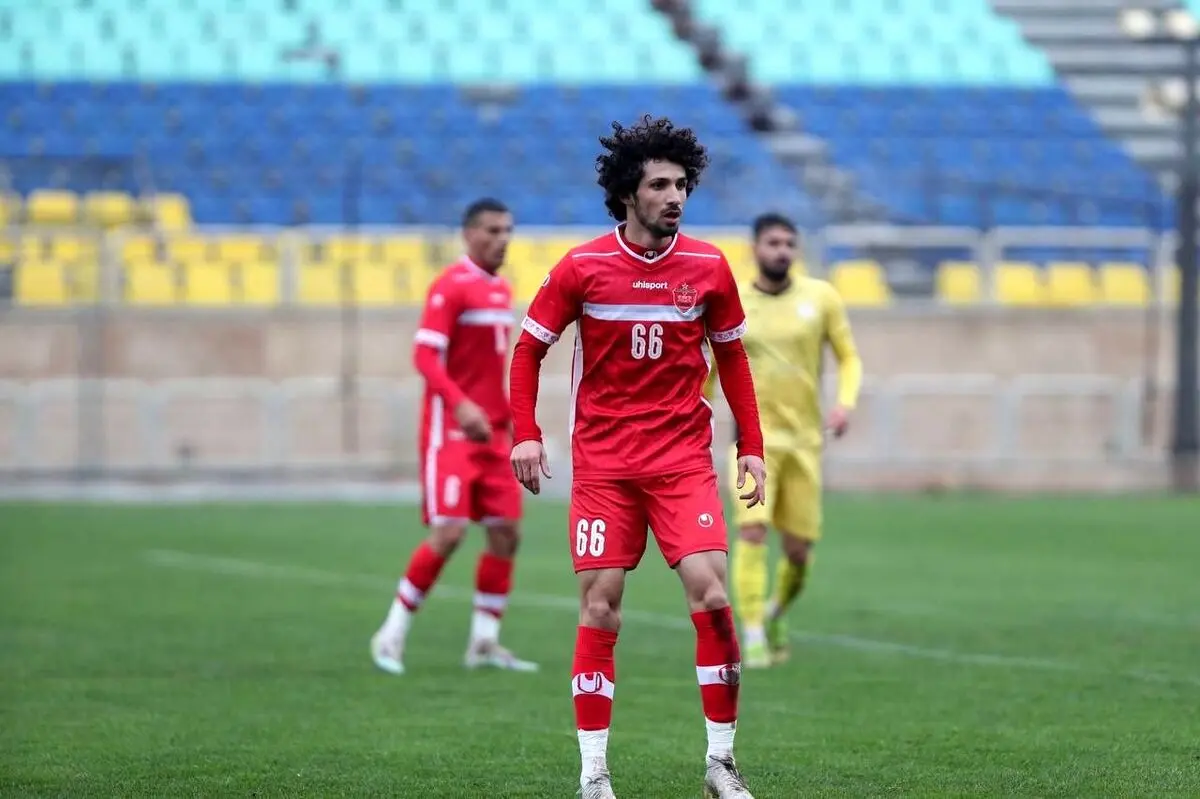 ویدیو: گل سوم پرسپولیس مقابل تراکتور توسط حنانوف