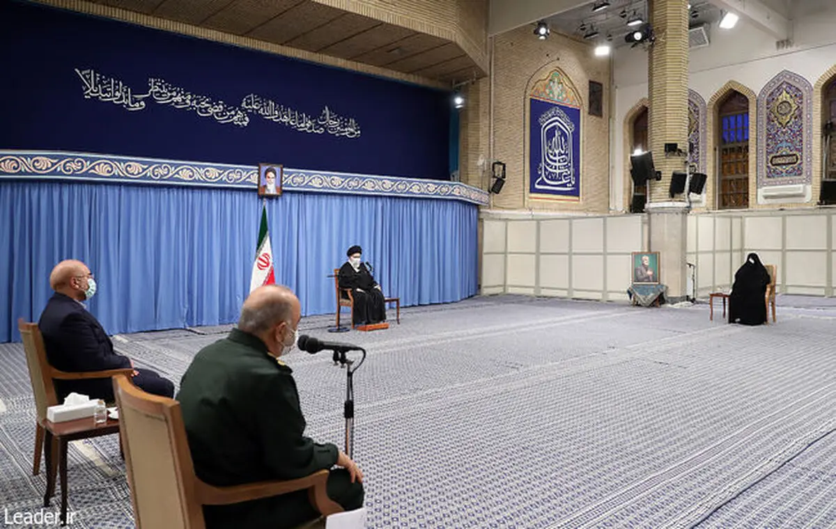مسئولان نباید اتحاد و هم‌صدایی مردم را از بین ببرند/ اختلافات خود را با مذاکره حل کنید/ تحریم‌ها را باید با روش عاقلانه ایرانی- اسلامی برطرف کرد