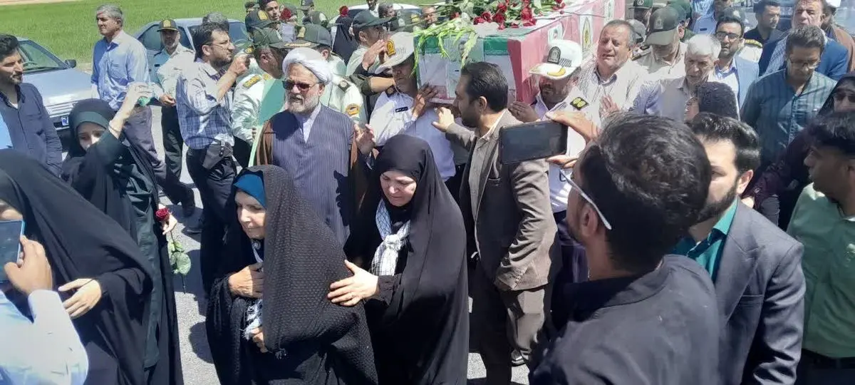 پیکر شهید مدافع امنیت در شهرکرد تشییع شد
