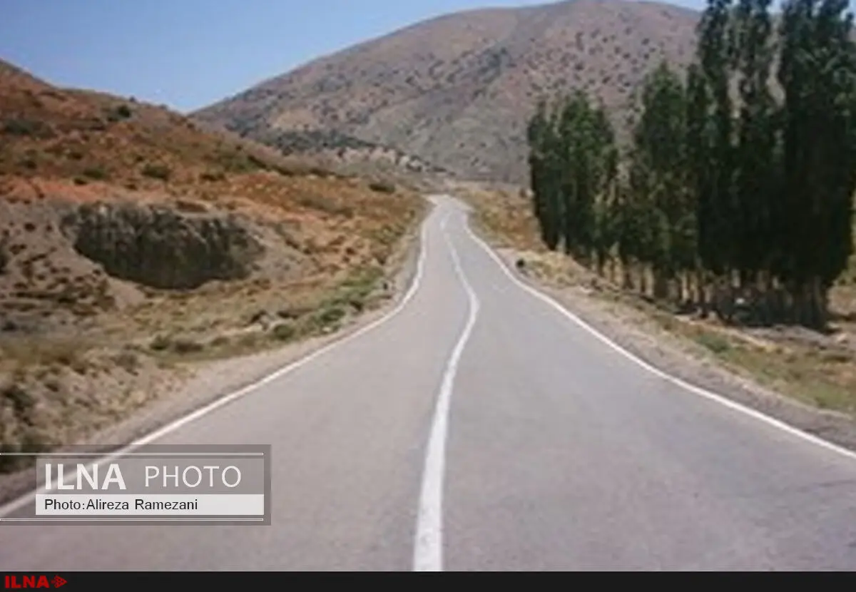 بدهی 920 میلیاردی وزارت راه به پیمانکاران راه‌های روستایی/ روسازی 50 کیلومتر راه روستایی از طریق بتن غلطتکی