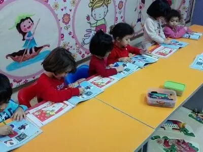 ممنوعیت آموزش زبان خارجی در کودکستان‌ها جدید نیست