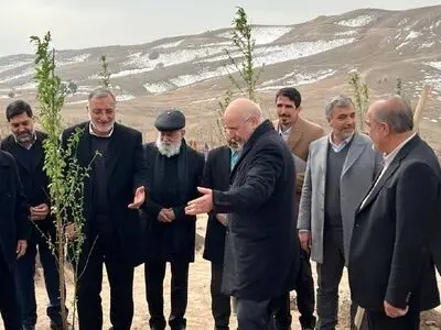 برگزاری آیین روز درختکاری با حضور قالیباف و زاکانی